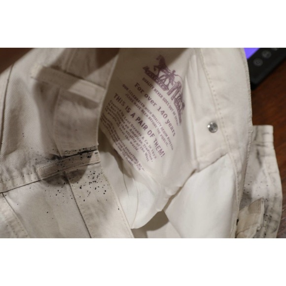 Levi Shorts Mens 40 White Distressed Paint Splatter - Picture 13 of 16